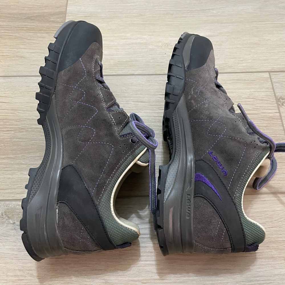 LOWA Womens Focus LL Lo gray hiking shoes size 7.5